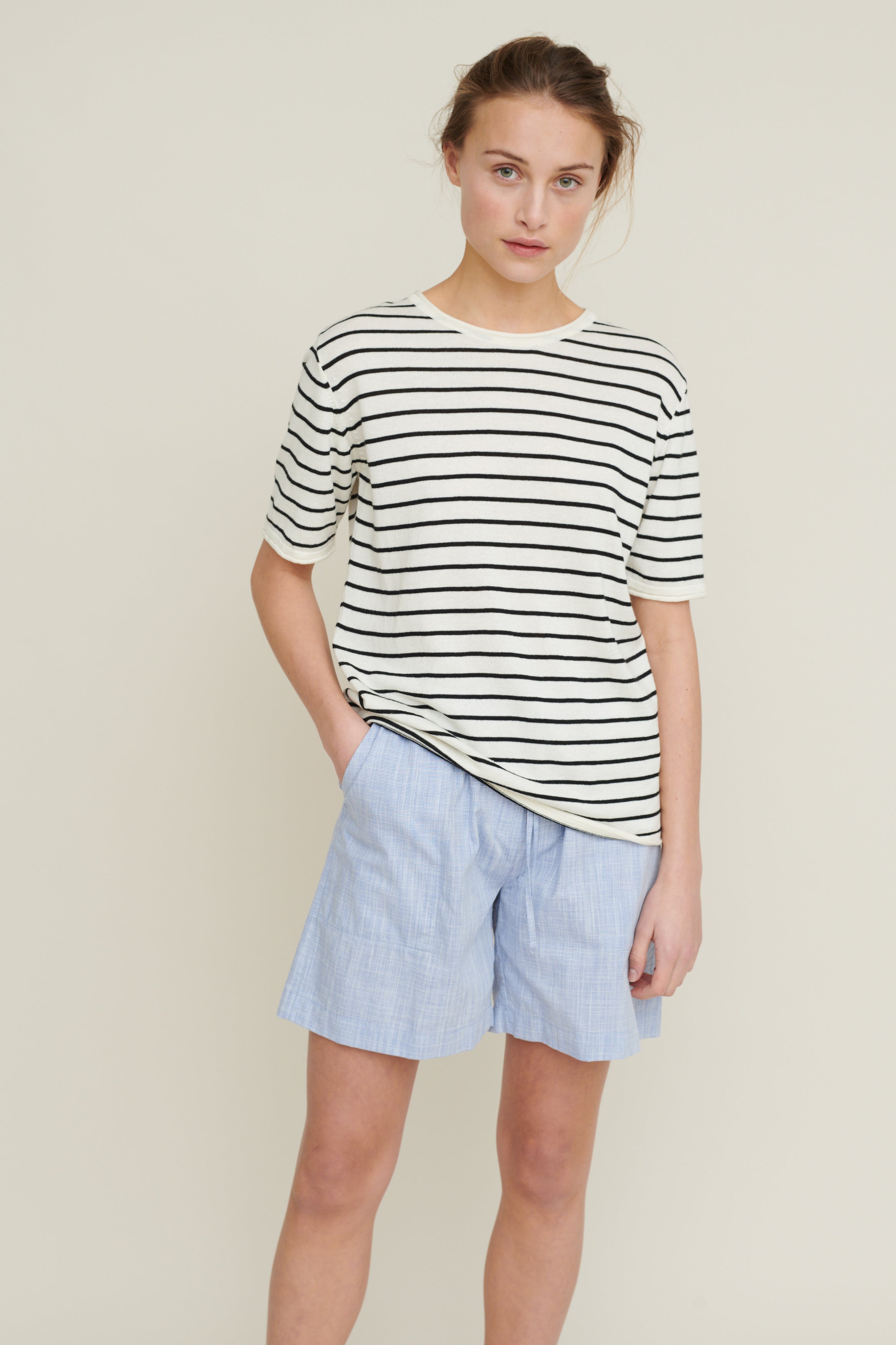 Basic Apparel Soya Tee T-shirts 427 Whisper White/Black